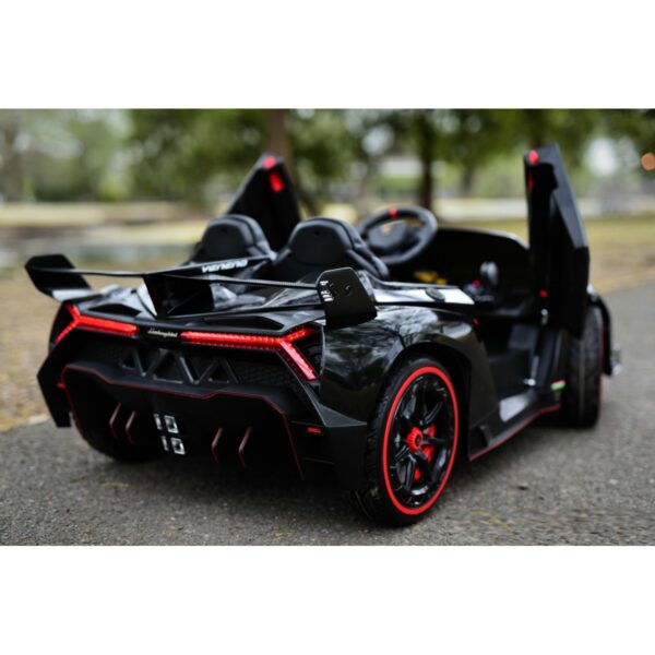 Акумулаторна кола Lamborghini Veneno 12V с отварящи се врати меки гуми 4x4 Черна