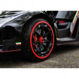 Акумулаторна кола Lamborghini Veneno 12V с отварящи се врати меки гуми 4x4 Черна