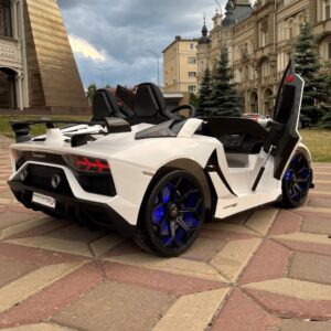 Акумулаторна двуместна кола Lamborghini Aventador SVJ 24V