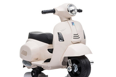 Акумулаторен мотор Vespa GTS Sport бял