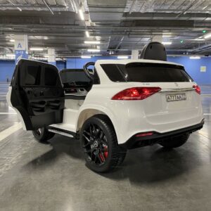 Акумулаторен джип Mercedes GLE53 4X4 M-серия - Бяла