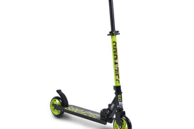 Зелена младежка тротинетка