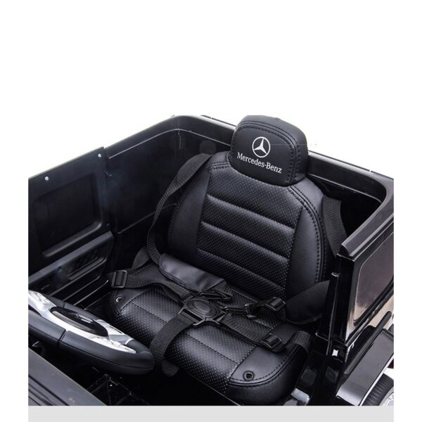 Акумулаторен джип Mercedes Benz G63 с меки гуми и кожена седалка